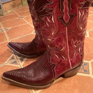 Big BULL Boots -Cowgirl Size 6
